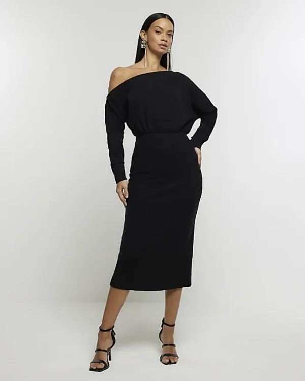 Black asymmetric sweatshirt maxi dress