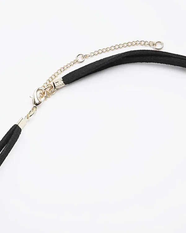 Black open circle necklace