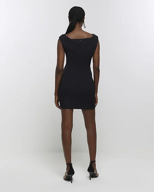 Black ruched bodycon mini dress