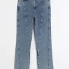 Blue high waisted stove pipe straight jeans