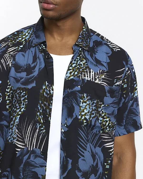 Blue regular fit floral short sleeve shirt