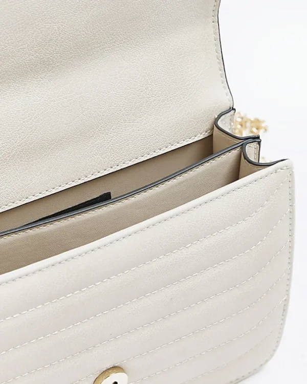 Cream quilted chain shoulder bag