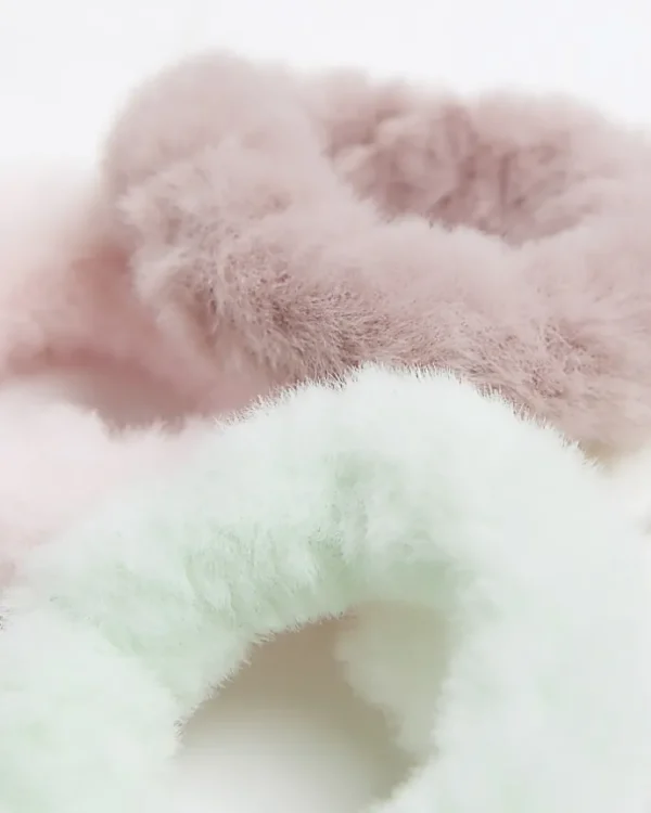 Girls pink faux fur scrunchie 4 pack