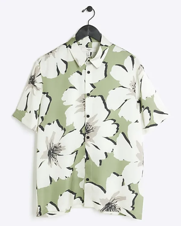 Green regular fit floral short sleeve shirt