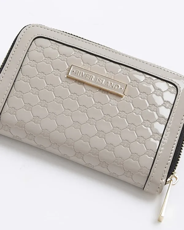 Grey patent embossed RI purse