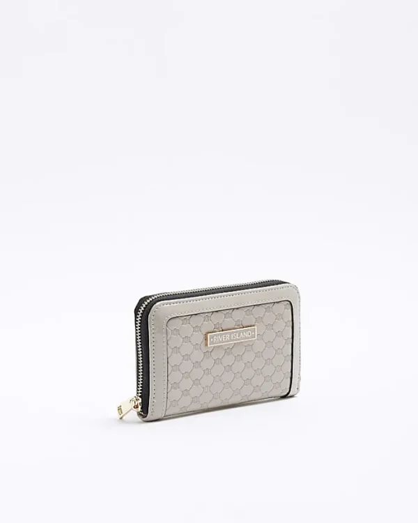 Grey patent embossed RI purse