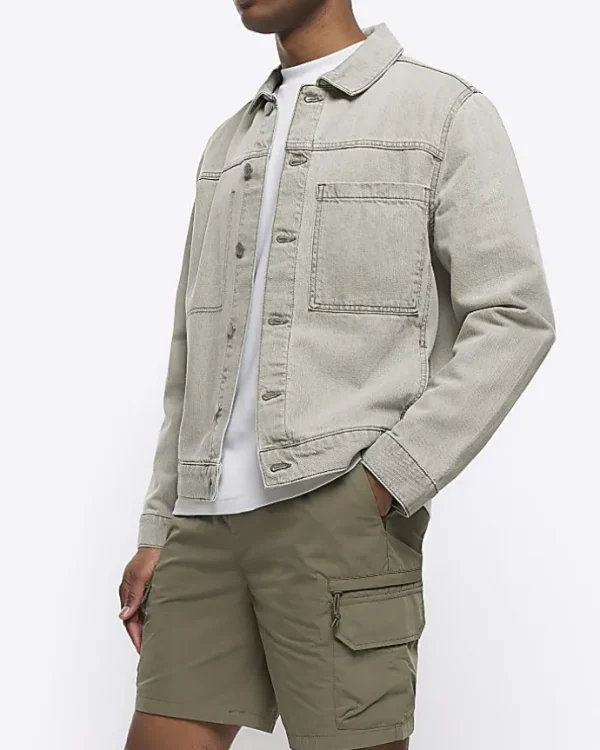 Khaki regular fit cargo shorts