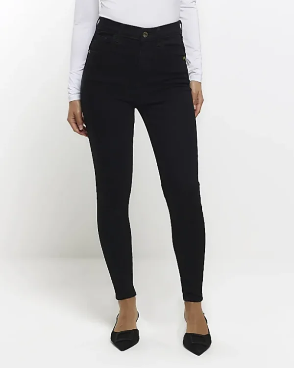 Petite black bum sculpt skinny jeans