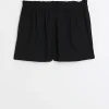 Plus black shorts with linen