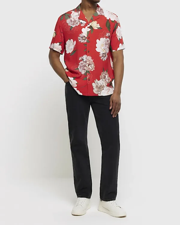 Red regular fit floral revere shirt