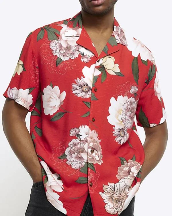 Red regular fit floral revere shirt