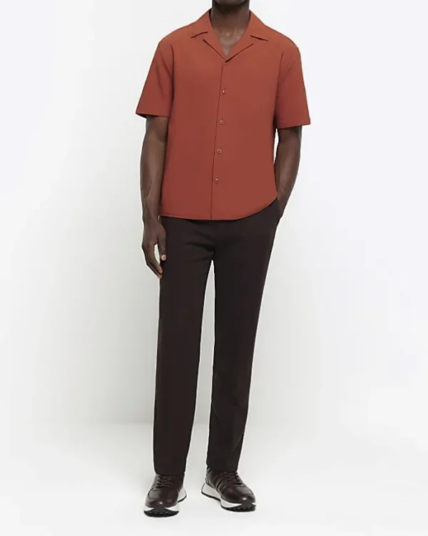 Red regular fit seersucker revere shirt