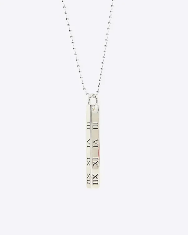 Silver plated bar pendant necklace