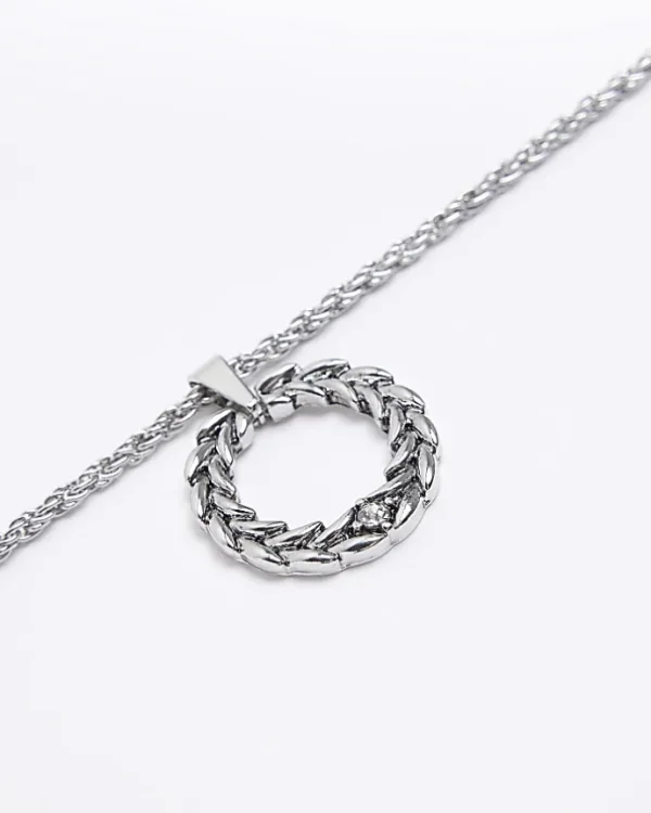 Silver Twist Ring Pendant Necklace