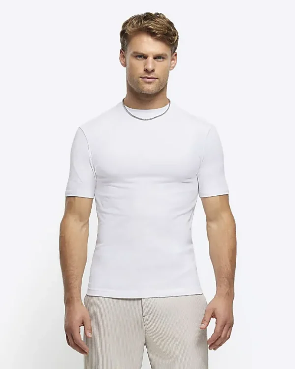 White multipack of 5 muscle fit t-shirts