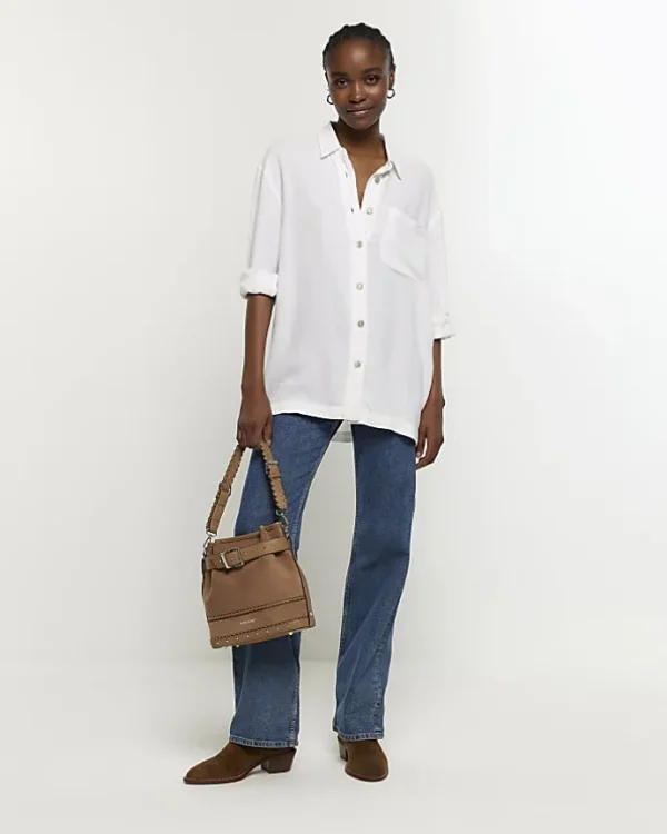 White oversized shirt with linen